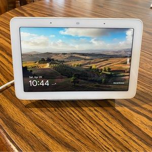 GOOGLE nest 7” model H1A